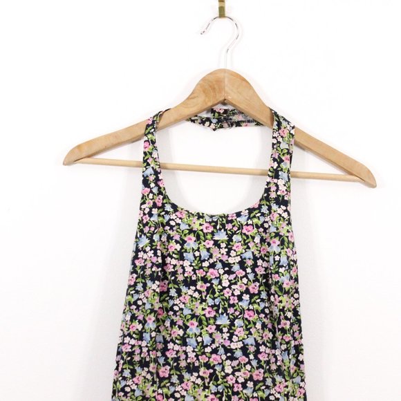 *Scarlet Halter Back Dress - Picture 4 of 5